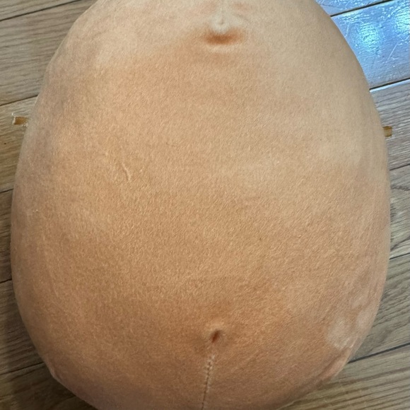 Squishmellow Cute Brown and Tan Plush Toy - Picture 3 of 3